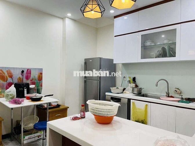 Nhà HXH, 40M2, 2 PN, kinh doanh nhỏ