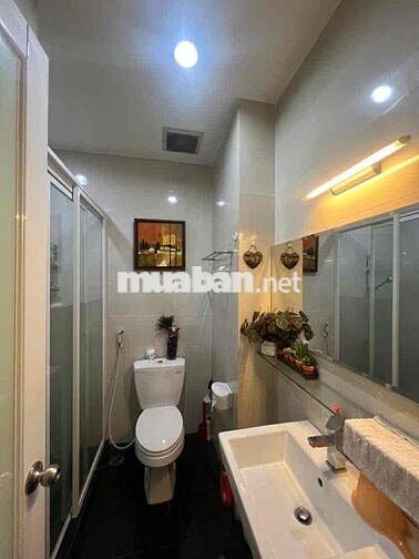 Giảm gấp 800tr, HXH 3 tháng 2 thông Sư Vạn Hạnh, 6 tầng, ô tô ngủ nhà