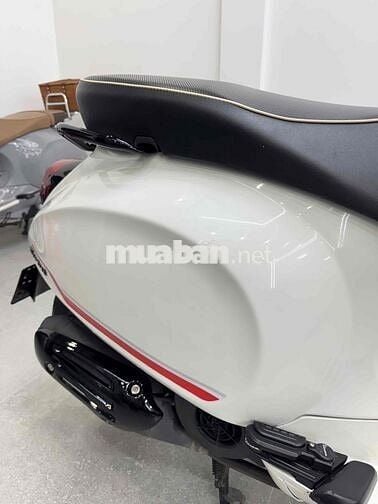 Vespa S125 2022 Trắng đi lướt Hỗ trợ góp
