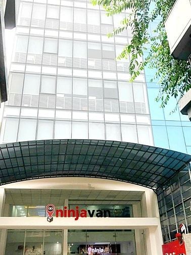 Tòa nhà 33 - 35 Huỳnh Tịnh Của, Q3. DT 10x20m – Hầm 7 lầu, TM, PCCC