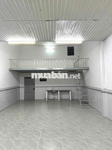 Nhà mặt tiền 5*22 mới y hình tiện kinh doanh