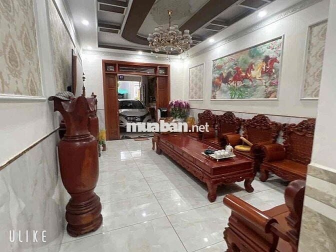 Nhà Ở Ngay, Trệt 2 Lầu, 5PN, 85M2, MT 14M, KDC Lê Phong, 4 ĐỒNG