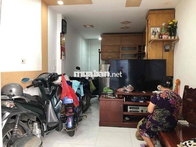Bán nhà đường Trương Thị Hoa gần Cầu vượt Tân Thới Hiệp