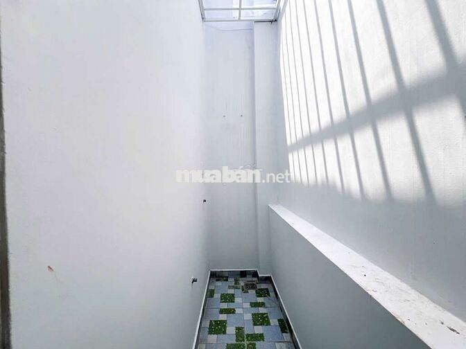 NHÀ QUẬN 7 🚗 HẺM ÔTÔ QUAY ĐẦU 🏨 4TẦNG .-DT 55m2