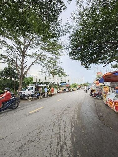 ĐẤT NGANG 20M DÀI 50M - CÓ 160M2 THỔ CƯ