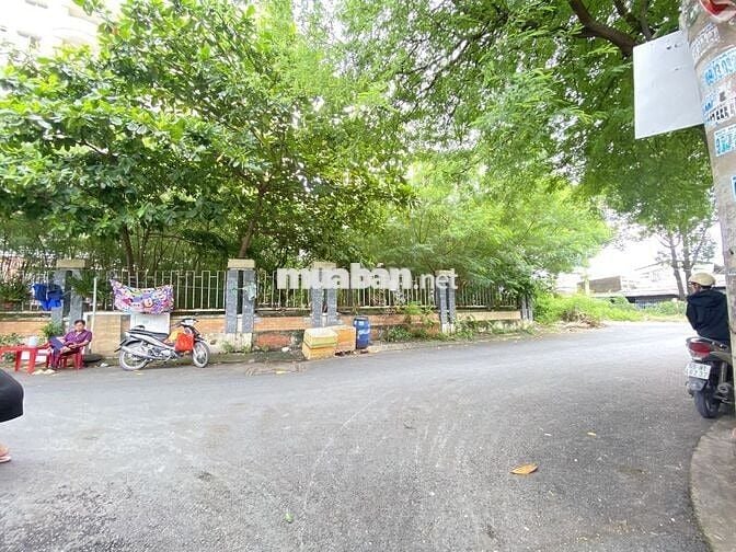 Bán nhà C4 sẵn 4P kinh doanh. 94m2 Đất, SHR, ngang 7m. Giá ~60tr/m2