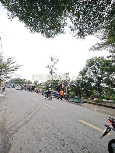 ĐẤT NGANG 20M DÀI 50M - CÓ 160M2 THỔ CƯ
