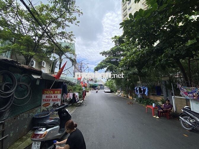 Bán nhà C4 sẵn 4P kinh doanh. 94m2 Đất, SHR, ngang 7m. Giá ~60tr/m2