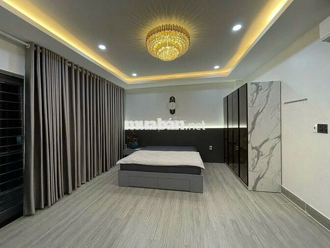 Nhà đẹp HXH Huỳnh Tấn Phát, Q7 – 5.5x14.5m, full nội thất có thang máy