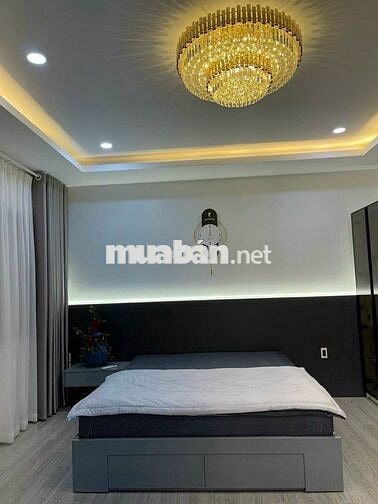 Nhà đẹp HXH Huỳnh Tấn Phát, Q7 – 5.5x14.5m, full nội thất có thang máy