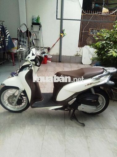 Bán xe tay ga SH mode 125 2016 màu trắng ,90%
