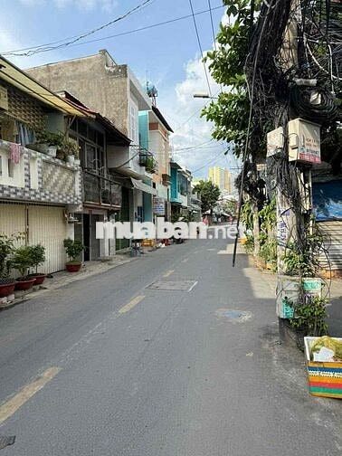 nhà thuê 2MT Nguyễn quý Yêm an lạc bình Tân DT80m giá 6tr5