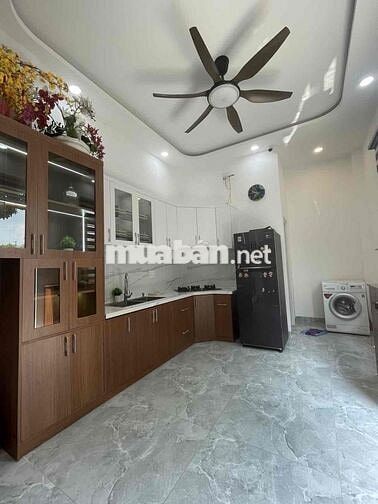 BÁN NHÀ Q12 TẶNG FULL NỘI THẤT