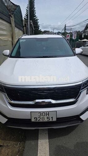 Kia Seltos 2022 Premium 1.4 AT - 40000 km