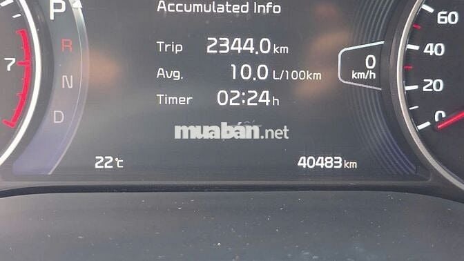 Kia Seltos 2022 Premium 1.4 AT - 40000 km