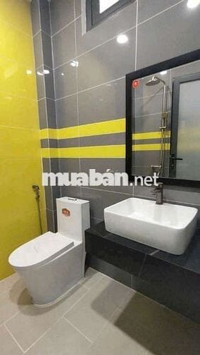 Nhà 1 trệt 1 lầu gần Khu Hành chính UBND tỉnh Vĩnh Long
