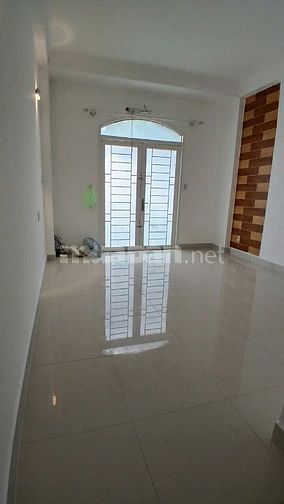 Cho thuê nhà mặt tiền kinh doanh buôn bán Nguyễn Oanh, p17, Gò Vấp