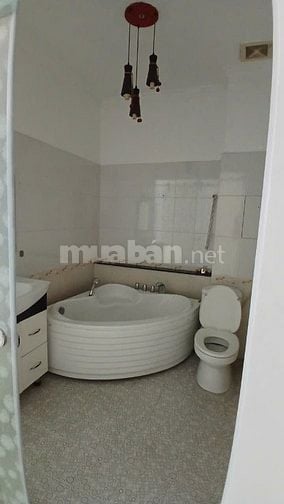 Cho thuê nhà mặt tiền kinh doanh buôn bán Nguyễn Oanh, p17, Gò Vấp
