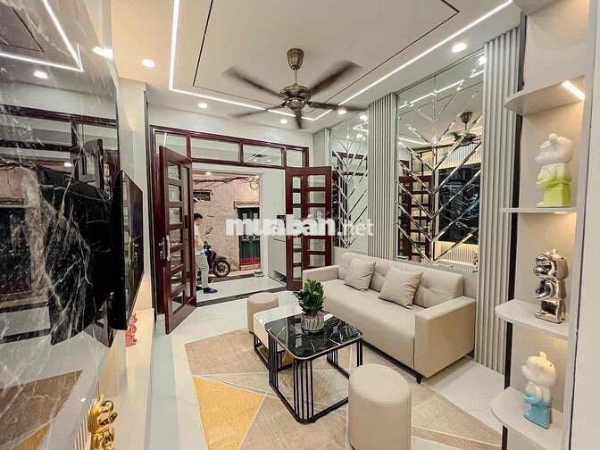 BẠCH MAI - HỒNG MAI - HOÀ BÌNH 7 - 42M x 4 TẦNG - LÔ GÓC - NGÕ THÔNG.