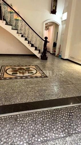 Cho thuê nhà mặt tiền khu Cư Xá Đô Thành, phường 4, Quận 3