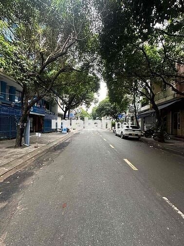 TRUNG TÂM BÀU CÁT SẦM UẤT MẶT TIỀN KINH DOANH , SỔ ĐẸP KHÔNG LỘ GIỚI .