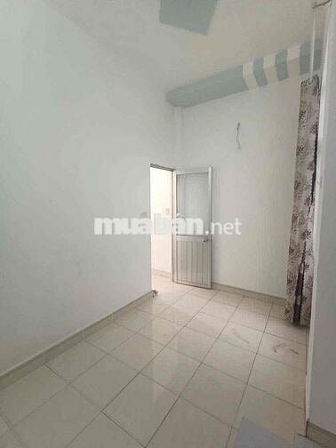 Trệt 2 lầu 4*8; 3pn có sân phơi Rẻ chốt lẹ