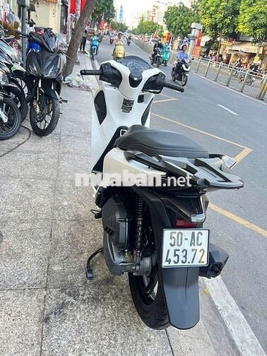Honda SH 150 2018 mới 90% Bstp chính chủ