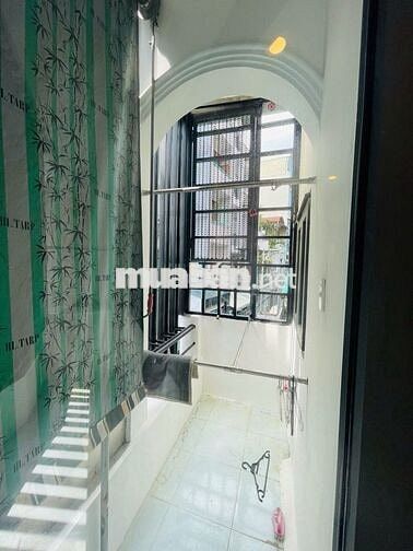 Nhà mới 38.5m² ngang 5.7m, HXH full nội thất – P10, TB – Giá 4.9 tỷ