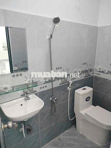 CHÍNH CHỦ BÁN NHÀ GẦN CẦU VƯỢT QUANG TRUNG, NHÀ TRỆT LẦU 2PN, Q12
