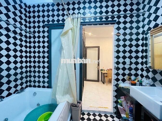 Nhà mới 38.5m² ngang 5.7m, HXH full nội thất – P10, TB – Giá 4.9 tỷ