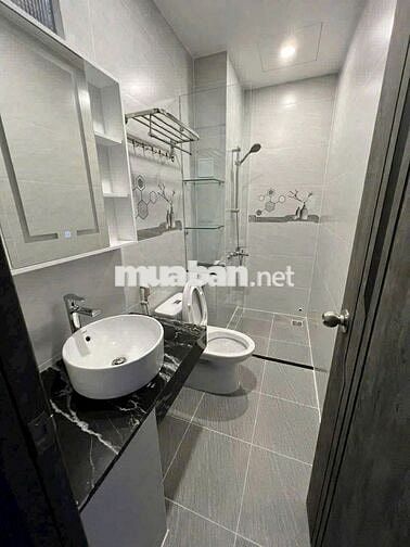 SIÊU PHẨM NHÀ ĐẸP - 244A Huỳnh Văn Bánh P11, Q.PN - 315m sàn, 3 tầng