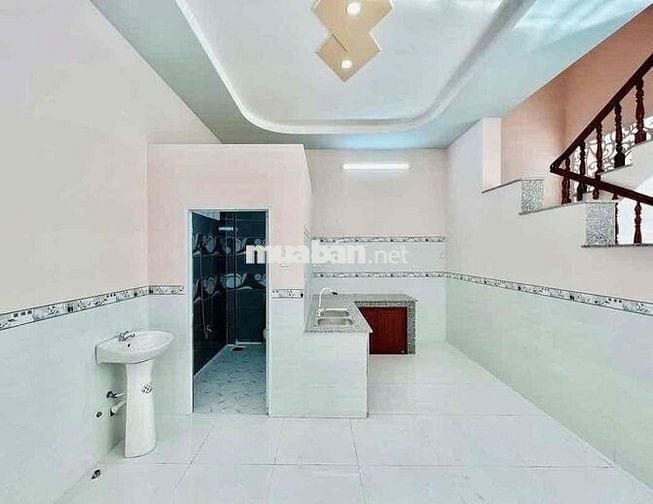 BÁN NHÀ CHÍNH CHỦ GỬI - 1.998 Tỷ - 5M x 12M - CÔNG CHỨNG NHANH
