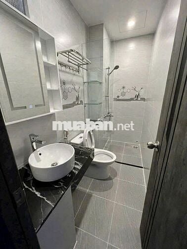 SIÊU PHẨM NHÀ ĐẸP - 244A Huỳnh Văn Bánh P11, Q.PN - 315m sàn, 3 tầng