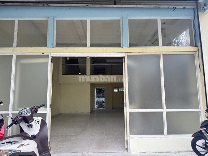 Cho thuê , 300 m2, 021 Nguyễn Văn Linh, Quận 7 (66tr ) Hoa hồng 1 T