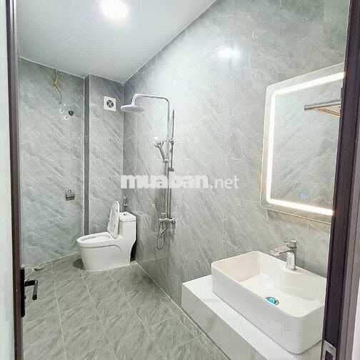 Cậu em đang cần bán nhà 45m,5t tại Cầu Đơ,HĐ ngõ to chỉ nhỉnh 7t