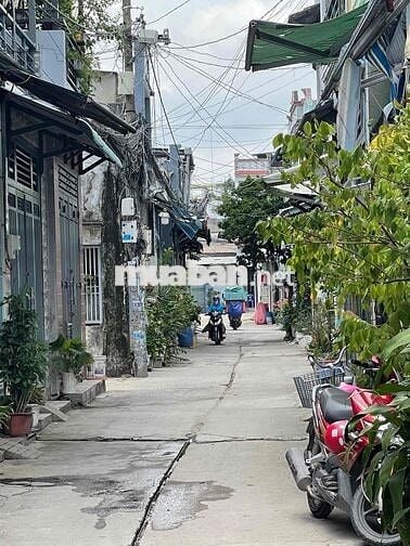 nhà Trệt lầu Hẻm Xe Hơi Gần Chợ Thới An Q12 Giá :2 tỷ