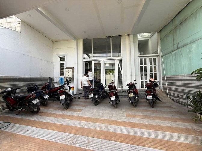 Ngay chủ gửi bán căn nhà ngay ga bình thái  vừa ở vừa cho thuê