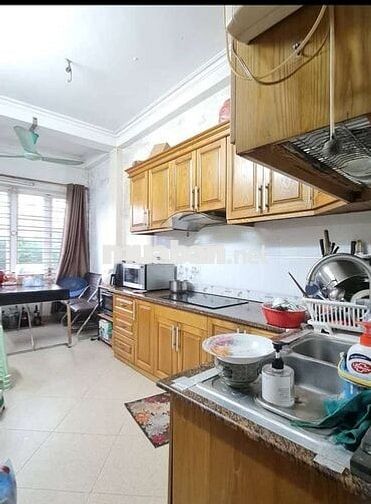 Tôi cần bán gấp nhà mặt phố Kim Ngưu 5tầng mặt phố kinh doanh