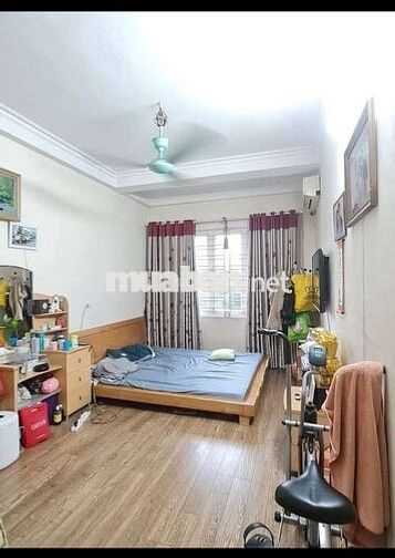 Tôi cần bán gấp nhà mặt phố Kim Ngưu 5tầng mặt phố kinh doanh