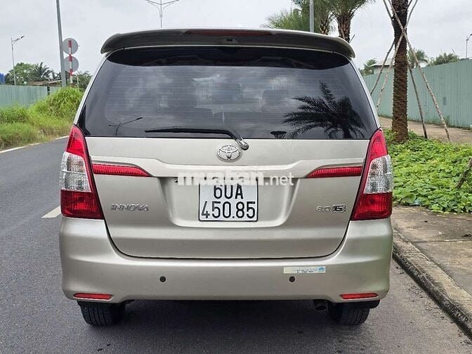Innova E 2015 số sàn odo 63000km TpHCM