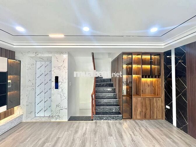 Vợ chồng anh Lĩnh cần bán nhà 5t,48m tại Ngô Quyền,HĐ,thang máy chỉ 8t