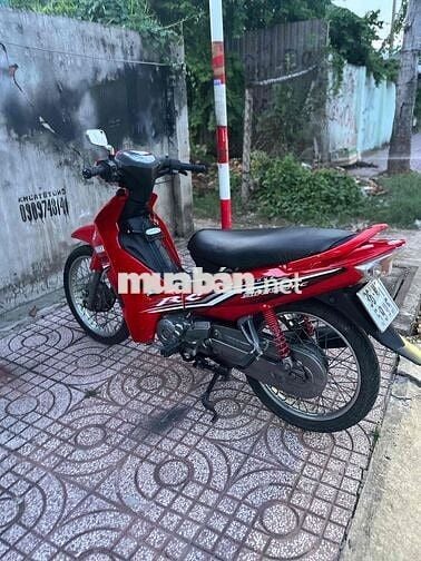 em cần bán chiếc sirus nhà đang đi