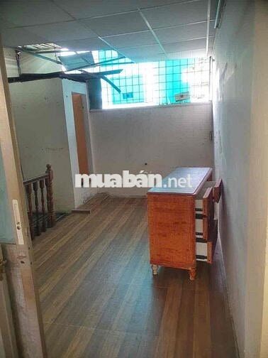 Nhà 2 tầng (1 trệt + 1 lửng) 65m2 2 phòng ngủ 2 toilet XVNT Bình Thạnh