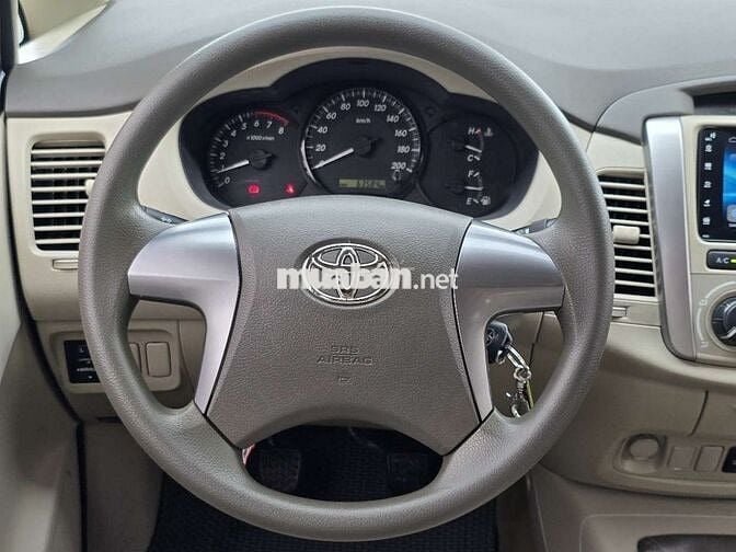 Innova E 2015 số sàn odo 63000km TpHCM