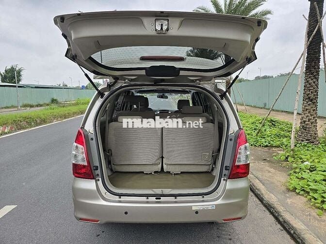 Innova E 2015 số sàn odo 63000km TpHCM