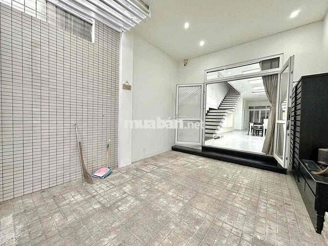 CHO CON DU HỌC CẦN BÁN NHÀ ĐẶNG THUỲ TRÂM-BÌNH THẠNH GIÁ 6tỷ650/ 60m2