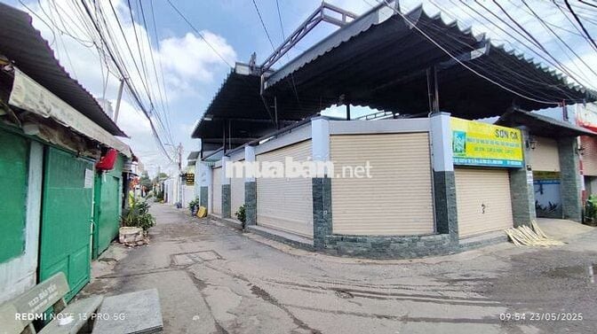 Nhà 17x18m  2 mặt tiền full thổ cư, gần ngã 5. Nguyễn Thị Tú vào 30m