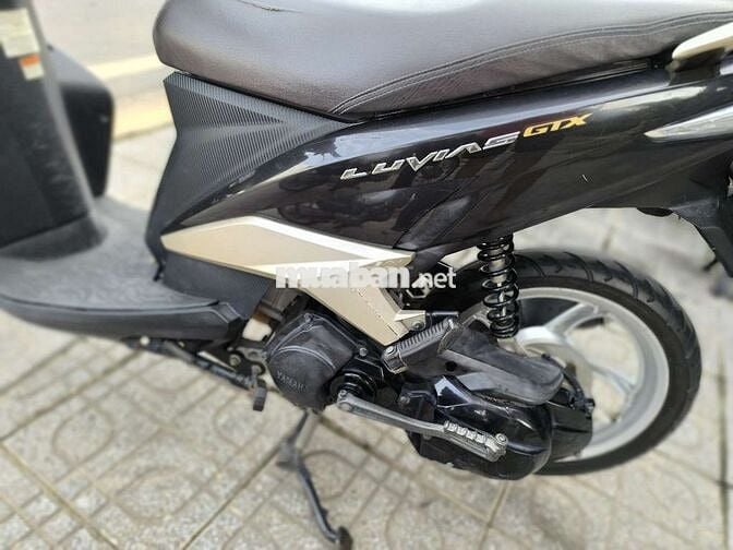 CẦN BÁN 1 XE LUVIAS PHUN XĂNG RẤT MỚI .