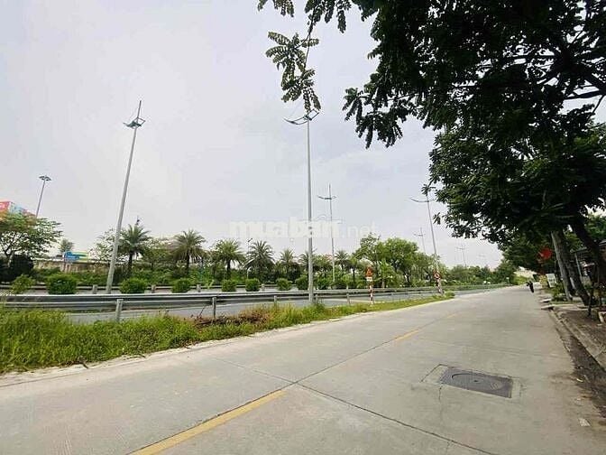 Mai Đình-Sóc Sơn-Đường thông ô tô-Gần chợ Z125-115m2-Giá 2x tr/m2