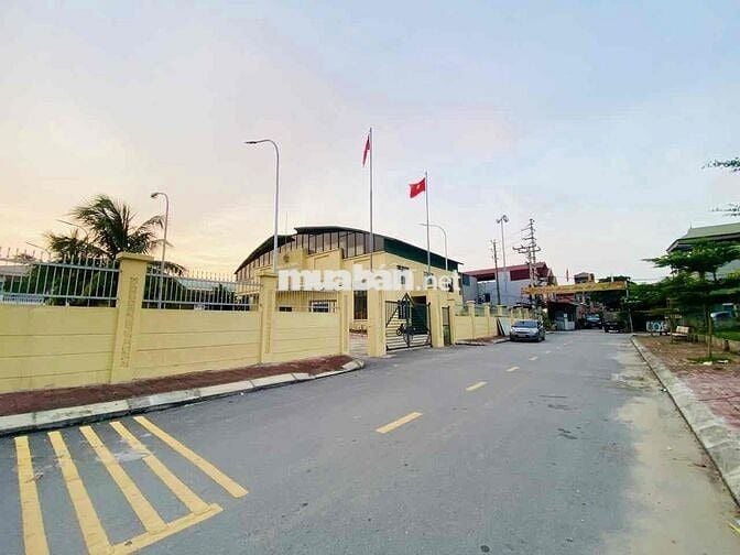 Chỉ 24tr/m2-Đất Mai Đình(Sóc Sơn)-Đường thông-Ô tô đỗ cửa-MT 12m-Giá đ